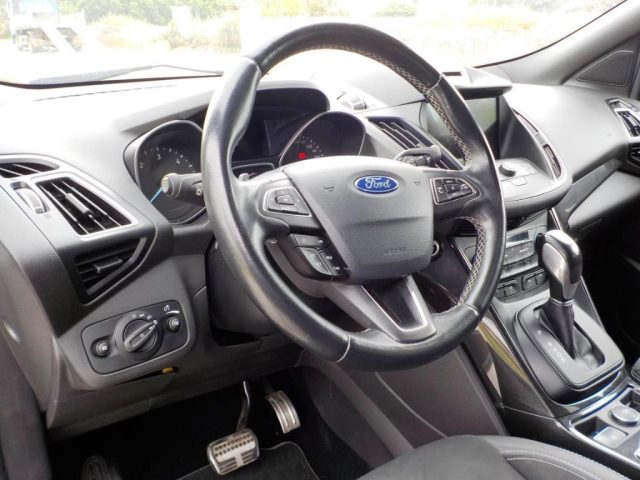 FORD Kuga usata, con Leve al volante