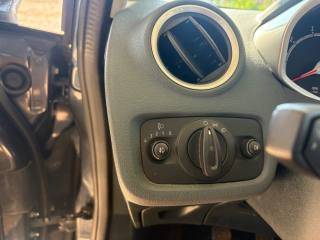 FORD Fiesta usata, con Volante in pelle
