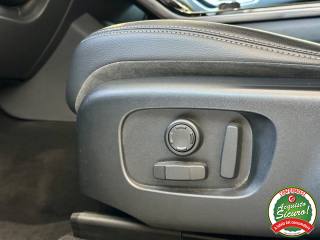 LAND ROVER Range Rover Velar usata, con Controllo trazione