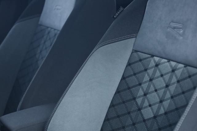 VOLKSWAGEN Taigo usata, con Sensori di parcheggio anteriori