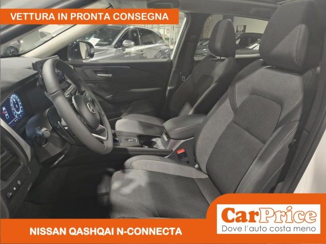 NISSAN Qashqai usata, con Fari LED