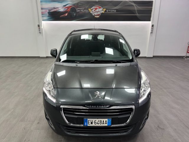 PEUGEOT 5008 usata, con Airbag laterali