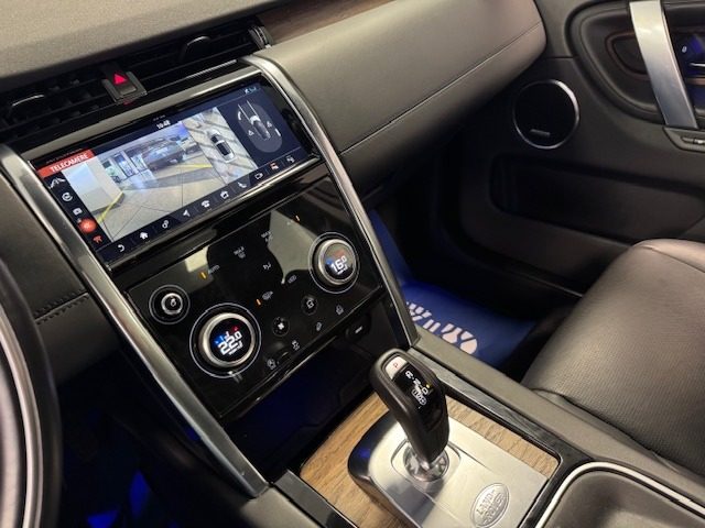 LAND ROVER Discovery Sport usata, con Trazione integrale