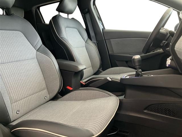 RENAULT Clio usata 10