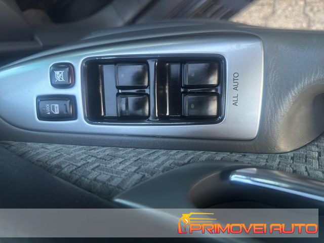 TOYOTA Land Cruiser usata, con Servosterzo