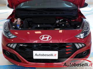 HYUNDAI i10 usata, con Luci diurne LED