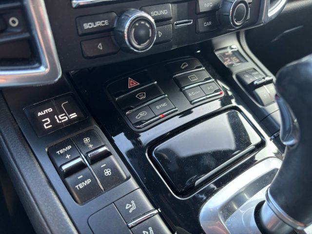 PORSCHE Cayenne usata, con Boardcomputer