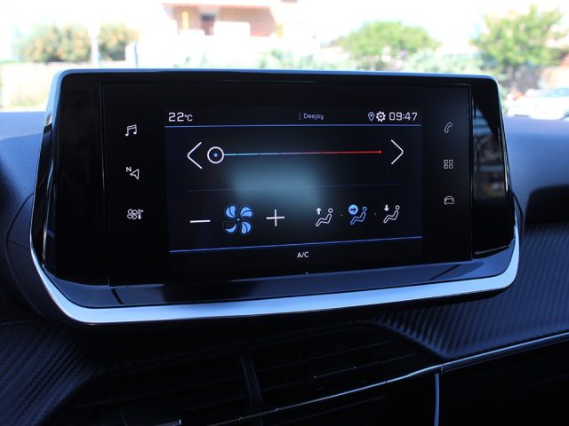 PEUGEOT 2008 usata, con Start/Stop Automatico