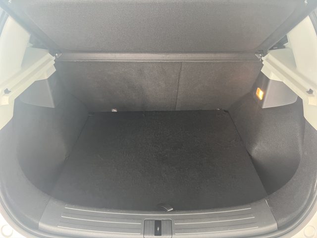 MG ZS usata 12