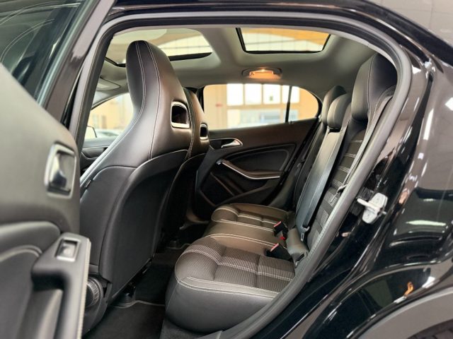 MERCEDES-BENZ GLA 200 usata, con Cronologia tagliandi