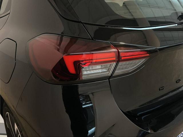 OPEL Corsa usata, con MP3