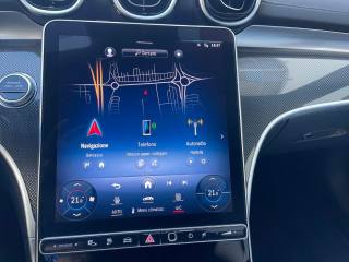 MERCEDES-BENZ C 300 usata, con Autoradio digitale