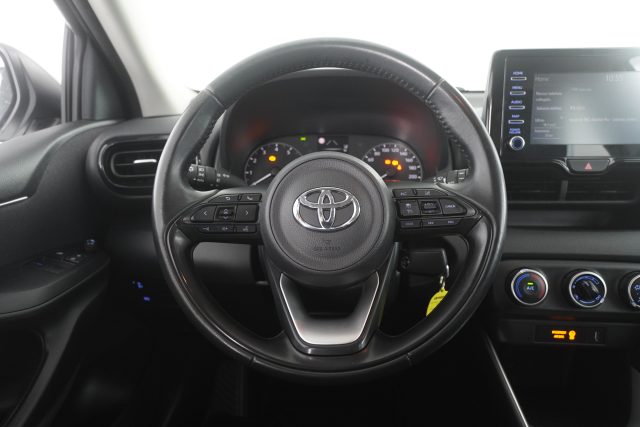 TOYOTA Yaris usata 4