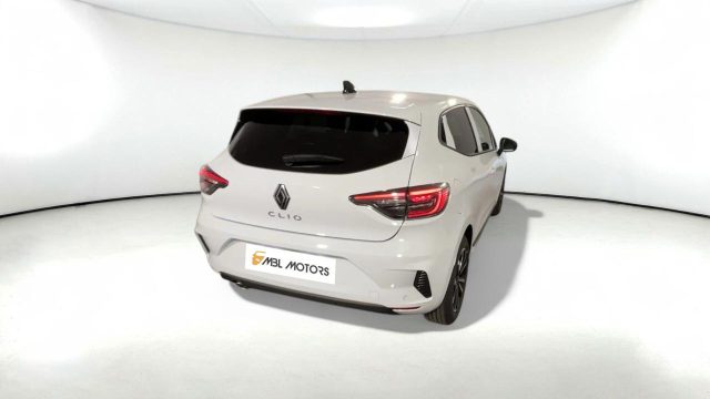 RENAULT Clio usata, con Airbag