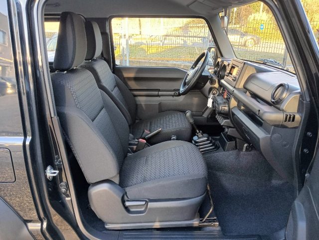 SUZUKI Jimny usata, con Servosterzo