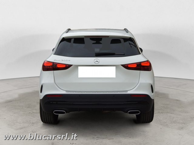 MERCEDES-BENZ GLA 200 usata, con Airbag Passeggero