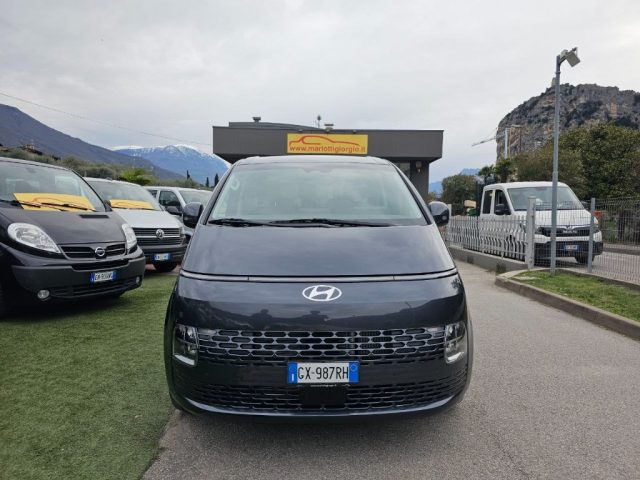 HYUNDAI Staria usata, con Climatizzatore