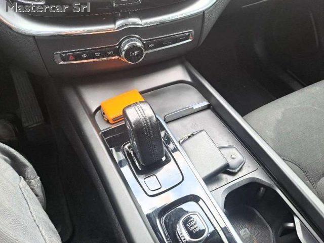 VOLVO XC60 usata, con Autoradio