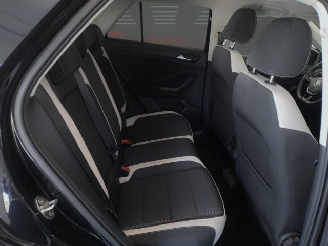 VOLKSWAGEN T-Roc usata 18