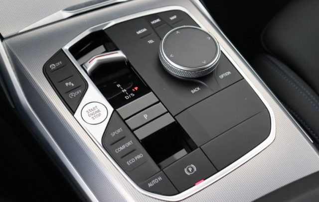 BMW 318 usata, con Controllo trazione
