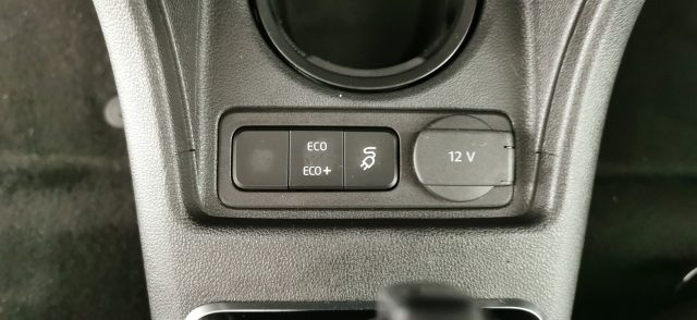 VOLKSWAGEN e-up! usata 74