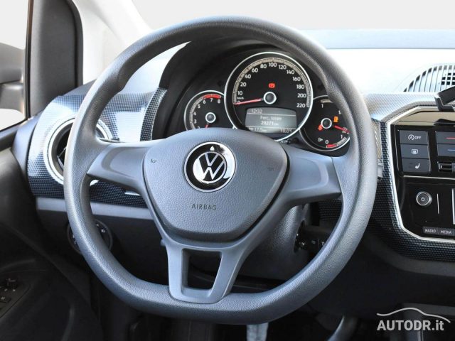 VOLKSWAGEN up! usata, con Sensori di parcheggio posteriori