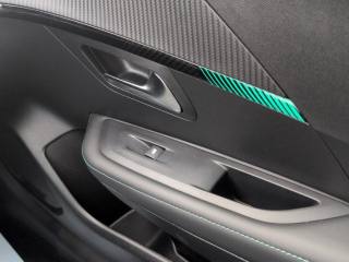 PEUGEOT 208 usata, con Volante multifunzione
