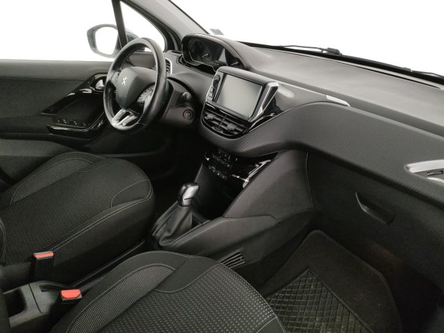 PEUGEOT 208 usata, con Controllo trazione