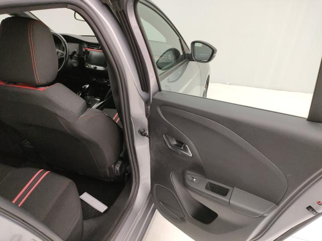 OPEL Corsa usata, con Bluetooth