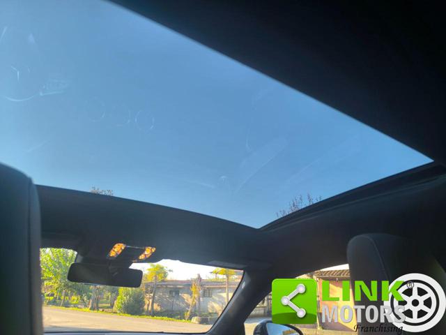 MERCEDES-BENZ CLA 200 usata, con Tettuccio apribile