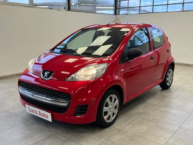 PEUGEOT 107 usata, con Airbag