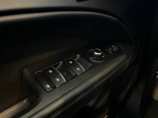 ALFA ROMEO Stelvio usata, con Regolazione elettrica sedili