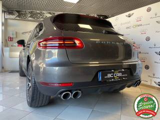 PORSCHE Macan usata, con Specchietti laterali elettrici