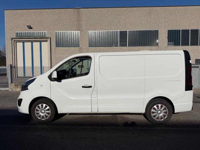 OPEL Vivaro usata, con Airbag