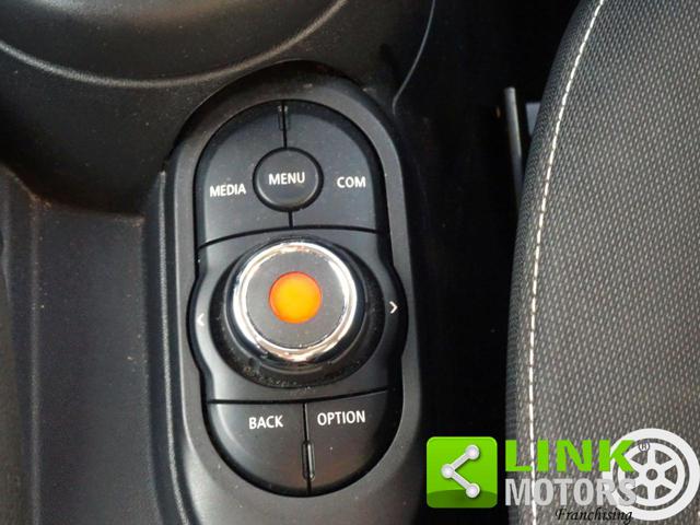 MINI Cooper usata, con Fari LED
