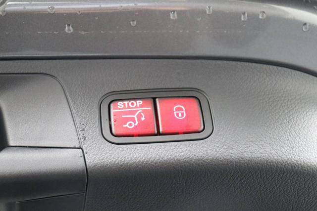 MERCEDES-BENZ GLA 250 usata, con Portapacchi