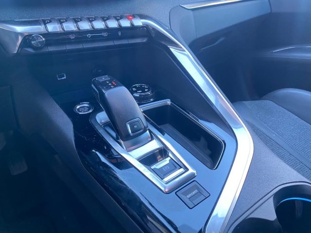 PEUGEOT 3008 usata, con Cruise Control