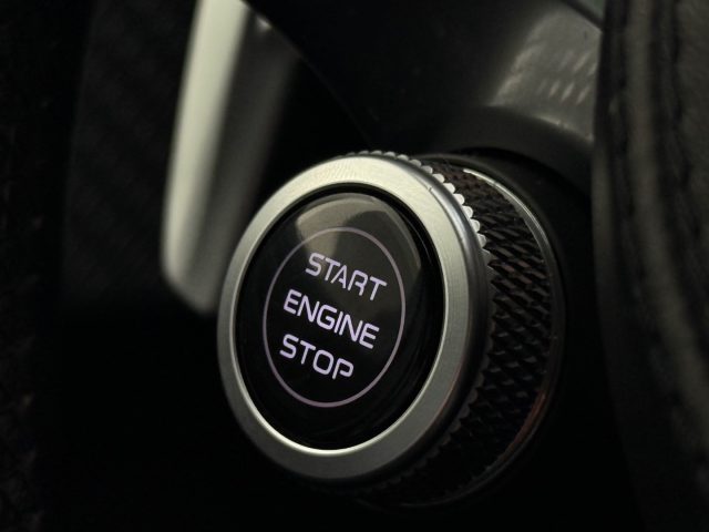 MASERATI Grecale usata, con Touch screen