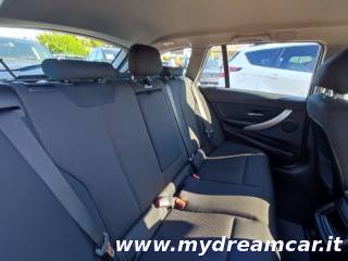 BMW 318 usata, con Bluetooth