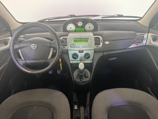 LANCIA Ypsilon usata 11