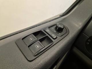 VOLKSWAGEN Transporter usata 23