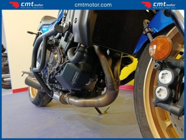 YAMAHA XSR 900 usata 9