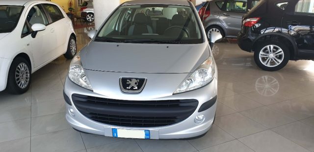 PEUGEOT 207 usata, con Airbag