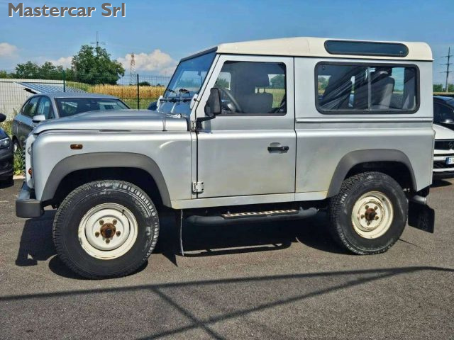LAND ROVER Defender usata, con Servosterzo