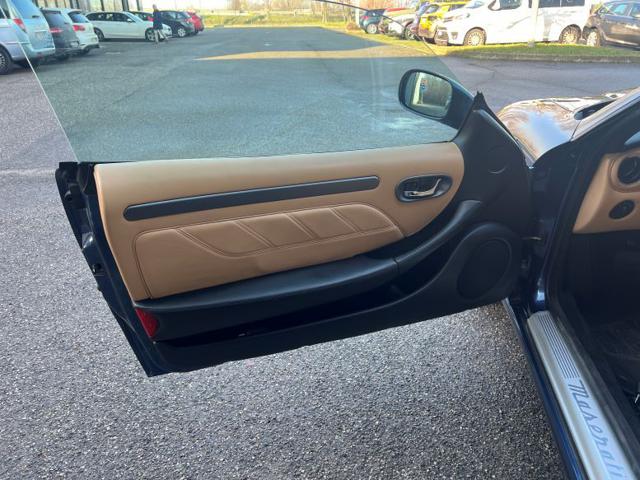 MASERATI Coupe usata, con Cerchi in lega