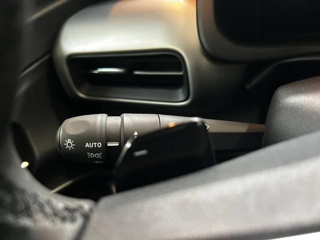 JEEP Avenger usata, con Park Distance Control