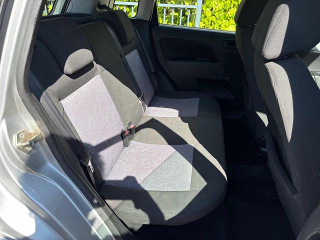 FORD Fiesta usata, con Lettore CD