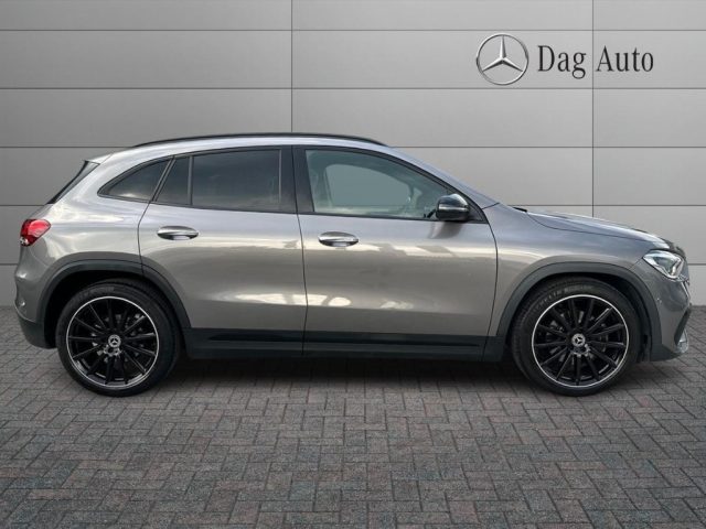MERCEDES-BENZ GLA 200 usata, con Alzacristalli elettrici