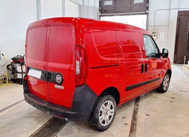 FIAT Doblo usata, con Airbag