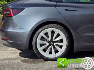 TESLA Model 3 usata, con Luci diurne LED